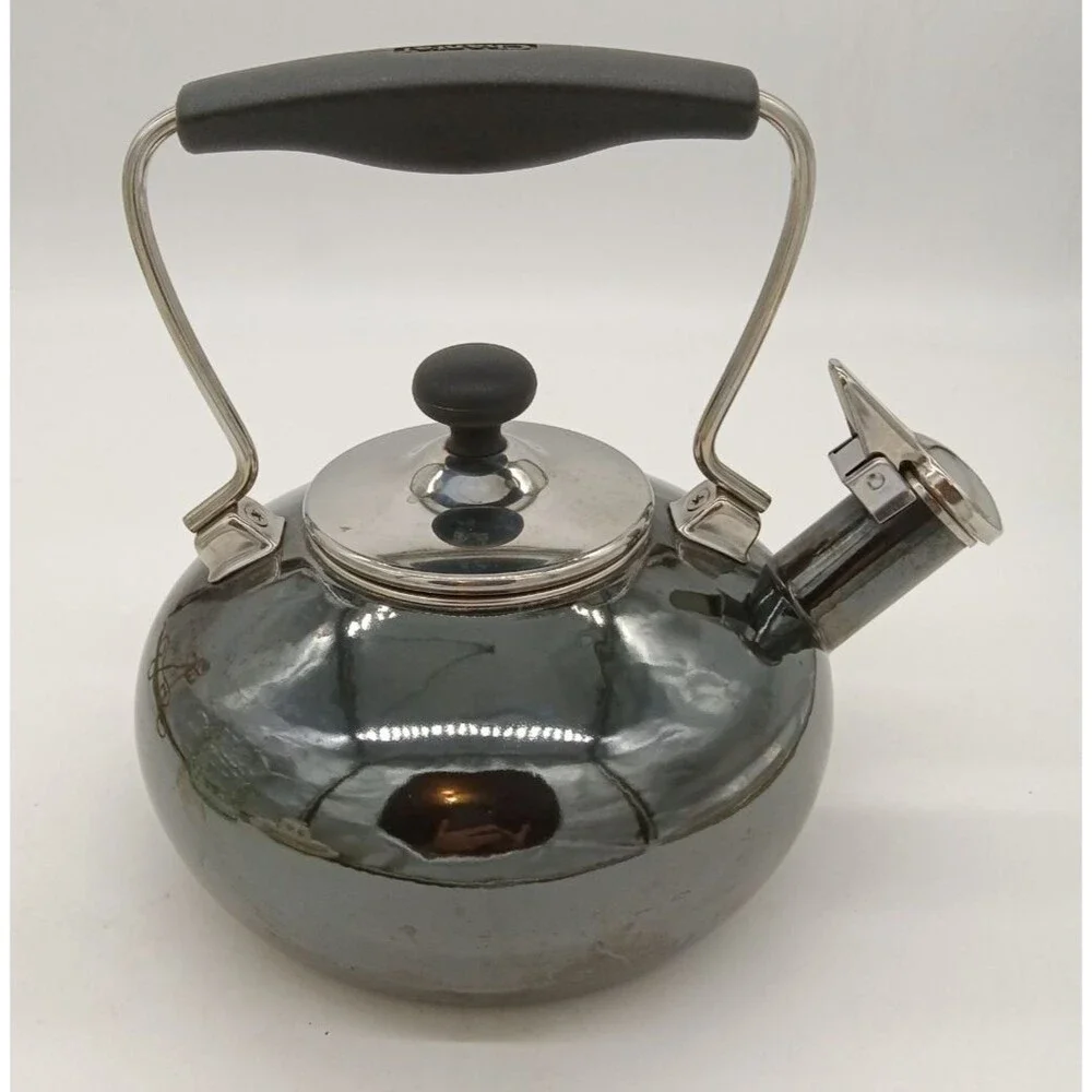 Chantal Whistling Tea Kettle Teapot  Metallic Black/Onyx Enamel 2 Qt